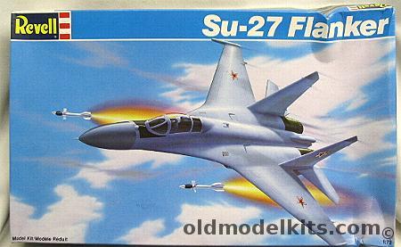 Revell 1/72 Su-27 Flanker, 4348 plastic model kit